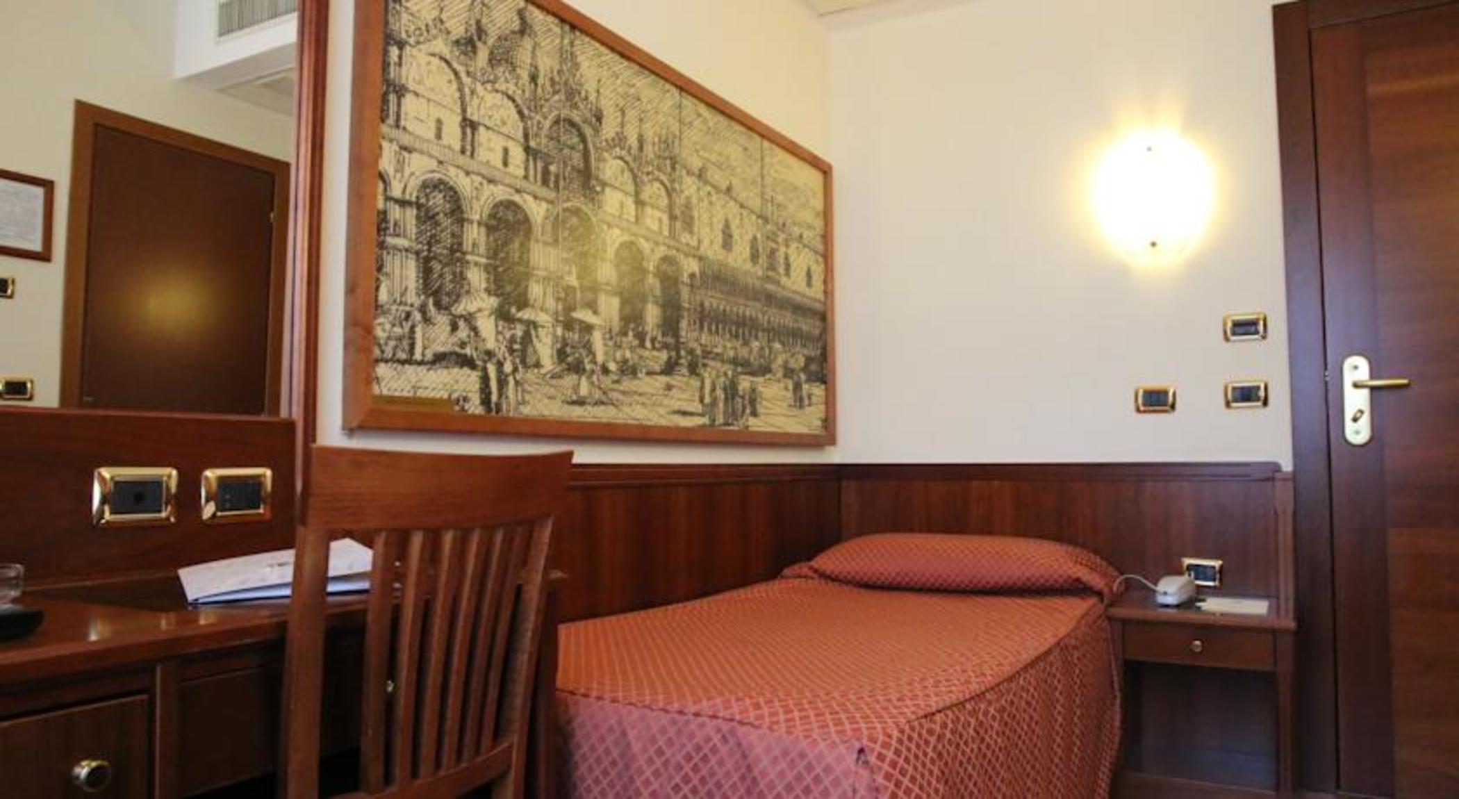 Hotel President Venezia Mestre Exterior photo