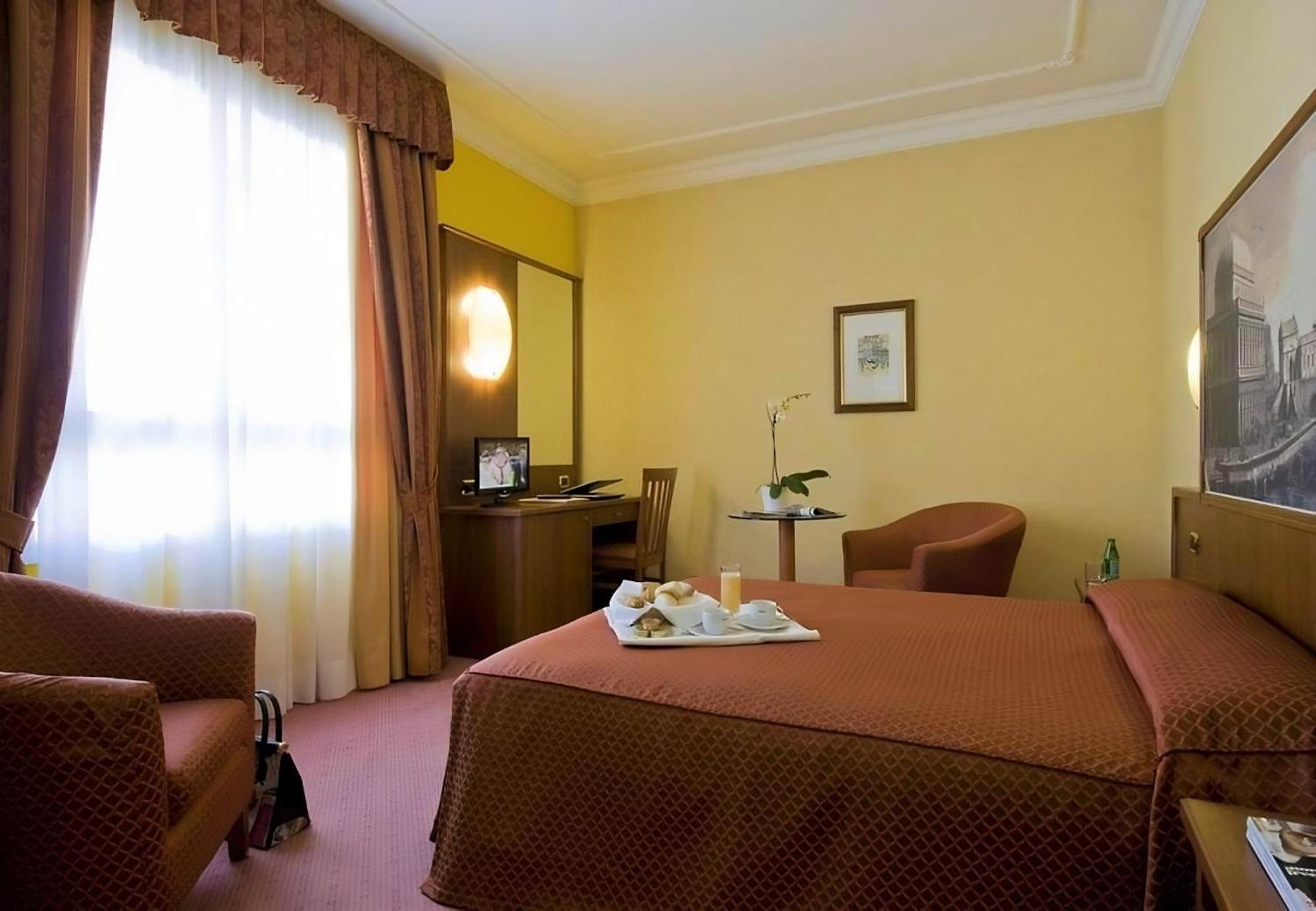 Hotel President Venezia Mestre Exterior photo